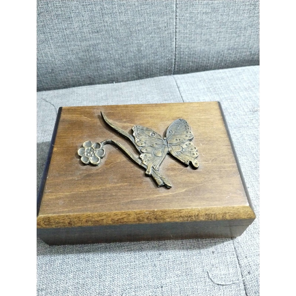 Vintage Wood Ring Trinket Box Gold Metal Butterfly & Flower on Lid (6)